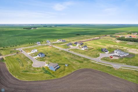 725 5th Avenue N Casselton ND 58012