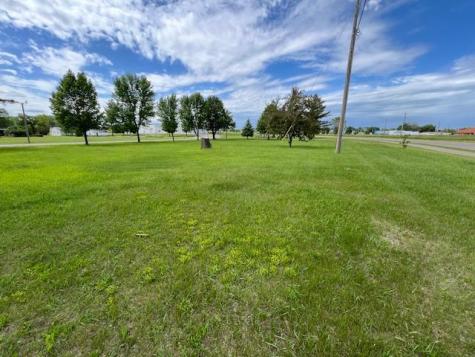 Tbd 1st Street SE Staples MN 56479