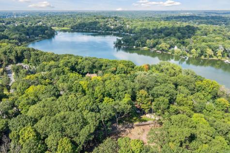 601 Fox Hill Drive Chanhassen MN 55317