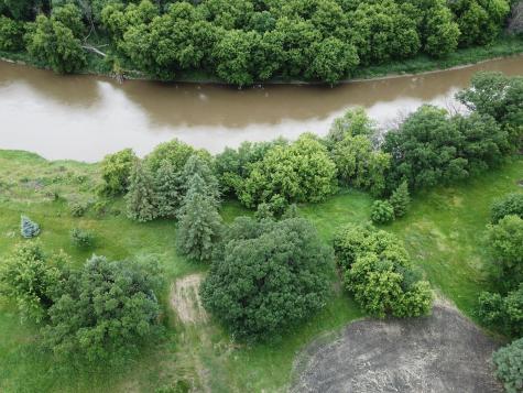 1019 100th Avenue Moorhead MN 56560