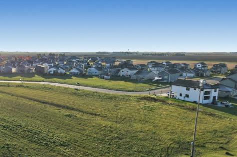 313 48th Avenue S Moorhead MN 56560