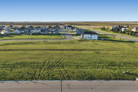 313 48th Avenue S Moorhead MN 56560