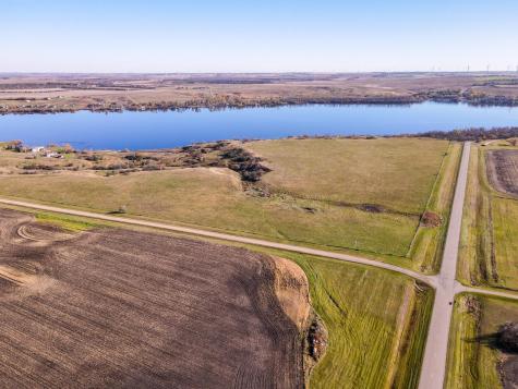 Aud Lot 5 Of Se1/4 And Sw1/4 Sec 21 Valley City ND 58072