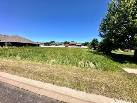 704 Andrew Street Marshall MN 56258
