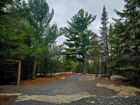 9464 Highway 53 Kabetogama MN 56669
