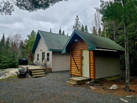 9464 Highway 53 Kabetogama MN 56669