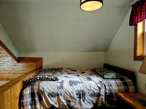 9464 Highway 53 Kabetogama MN 56669
