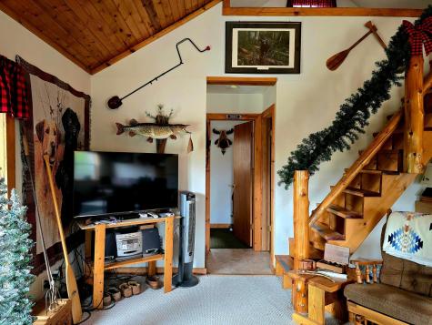 9464 Highway 53 Kabetogama MN 56669