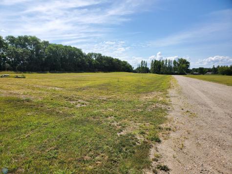 1009 Edison Street Milnor ND 58060