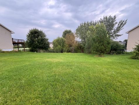 1518 Hidden Trail Mayer MN 55360