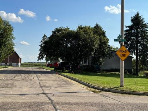 418 Monroe Caledonia MN 55921