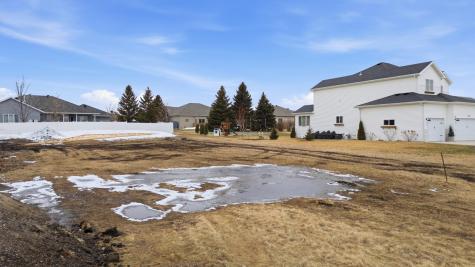2327 Nature Lane Hawley MN 56549