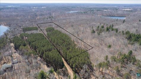 27XXX Hill Road Spooner WI 54801