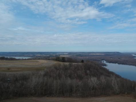 Lot 17 215th Avenue Wabasha MN 55981