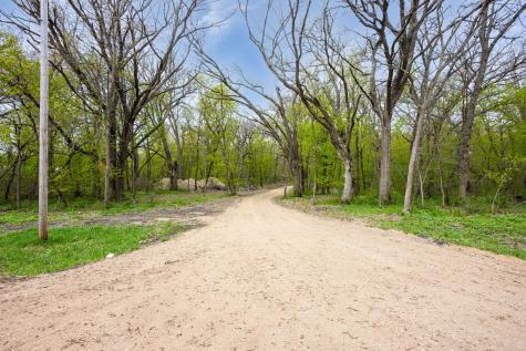 11115 350th Avenue Farwell MN 56327