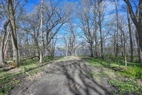 11115 350th Avenue Farwell MN 56327