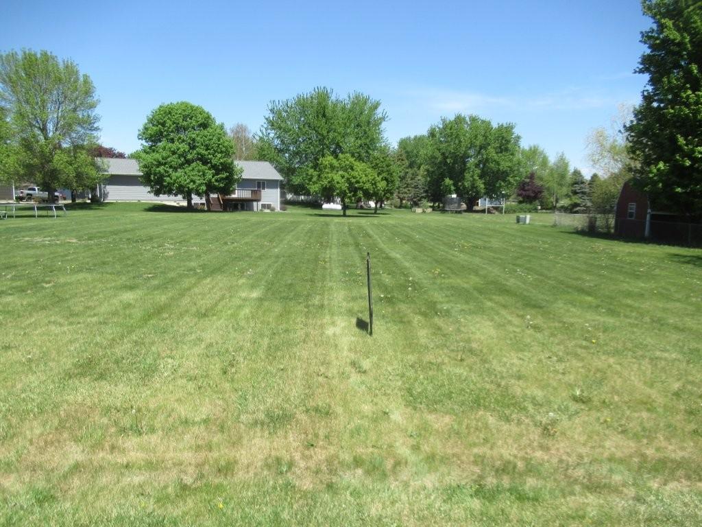 Tbd E 7th Street Hills MN 56138