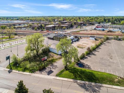 1102 2nd Street NE Hopkins MN 55343