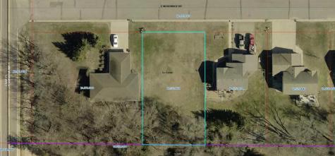 315 E Woodridge Drive Le Center MN 56057