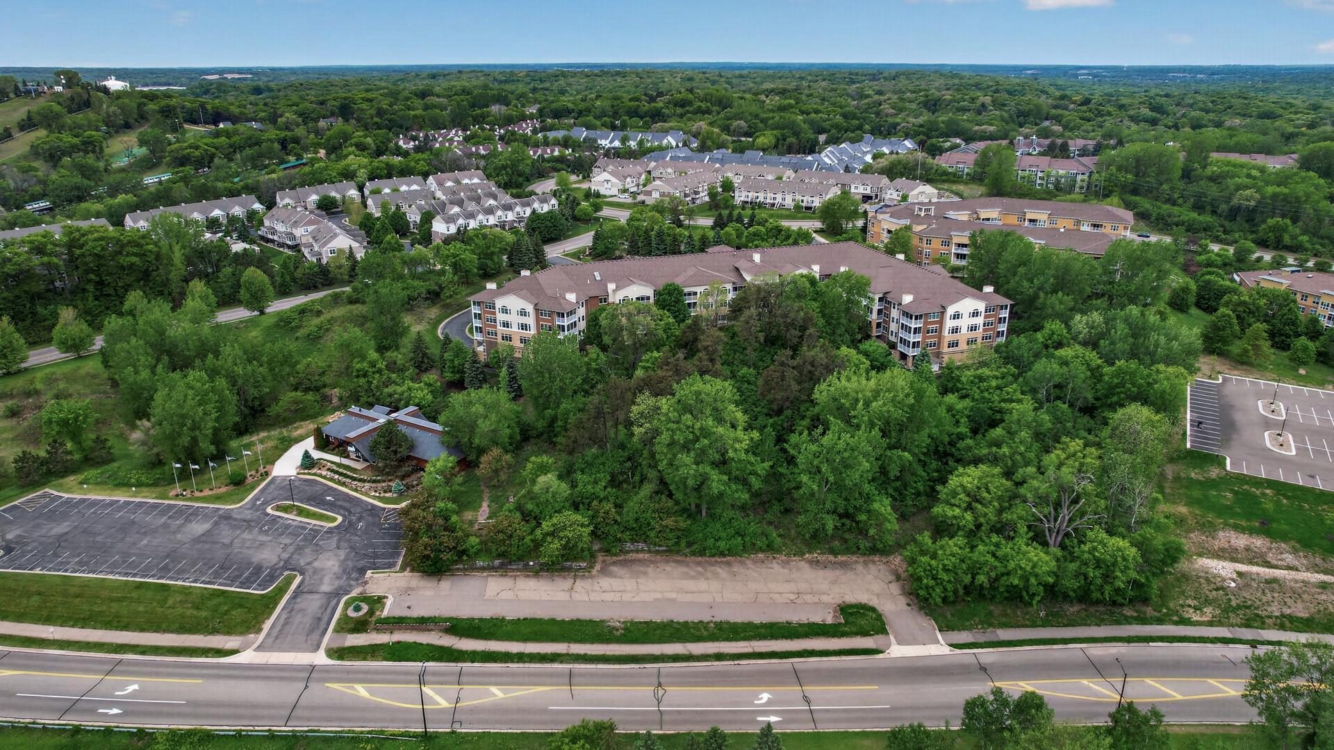 15080 Buck Hill Road Burnsville MN 55306
