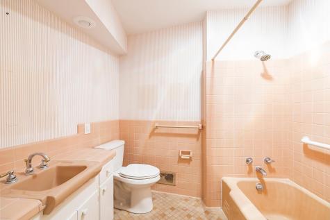 5621 Interlachen Circle Edina MN 55436