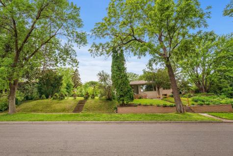 8XX Humboldt Avenue West Saint Paul MN 55118