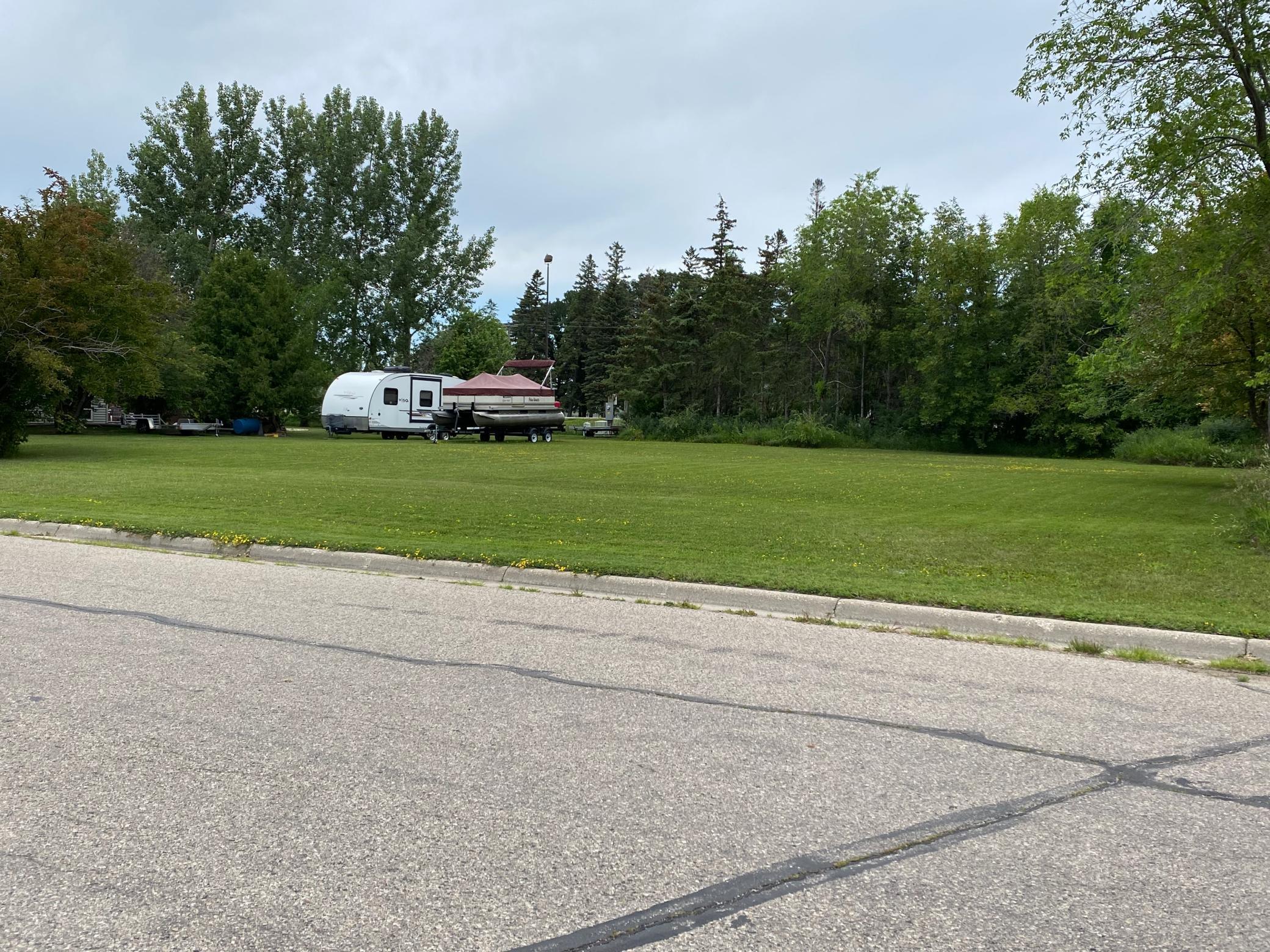 1603 Cardinal Drive N Thief River Falls MN 56701