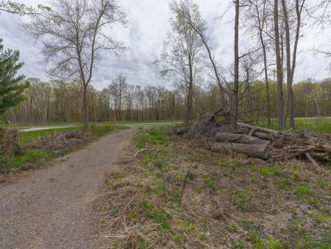 186XX 329th Avenue Isle MN 56342