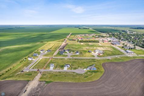 519 8th Street N Casselton ND 58012