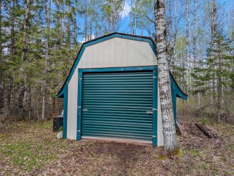 992 Nemadji River Road Holyoke MN 55749