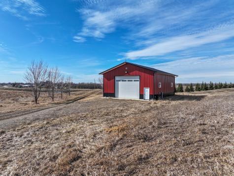 27995 County Road 28 Lowry MN 56349