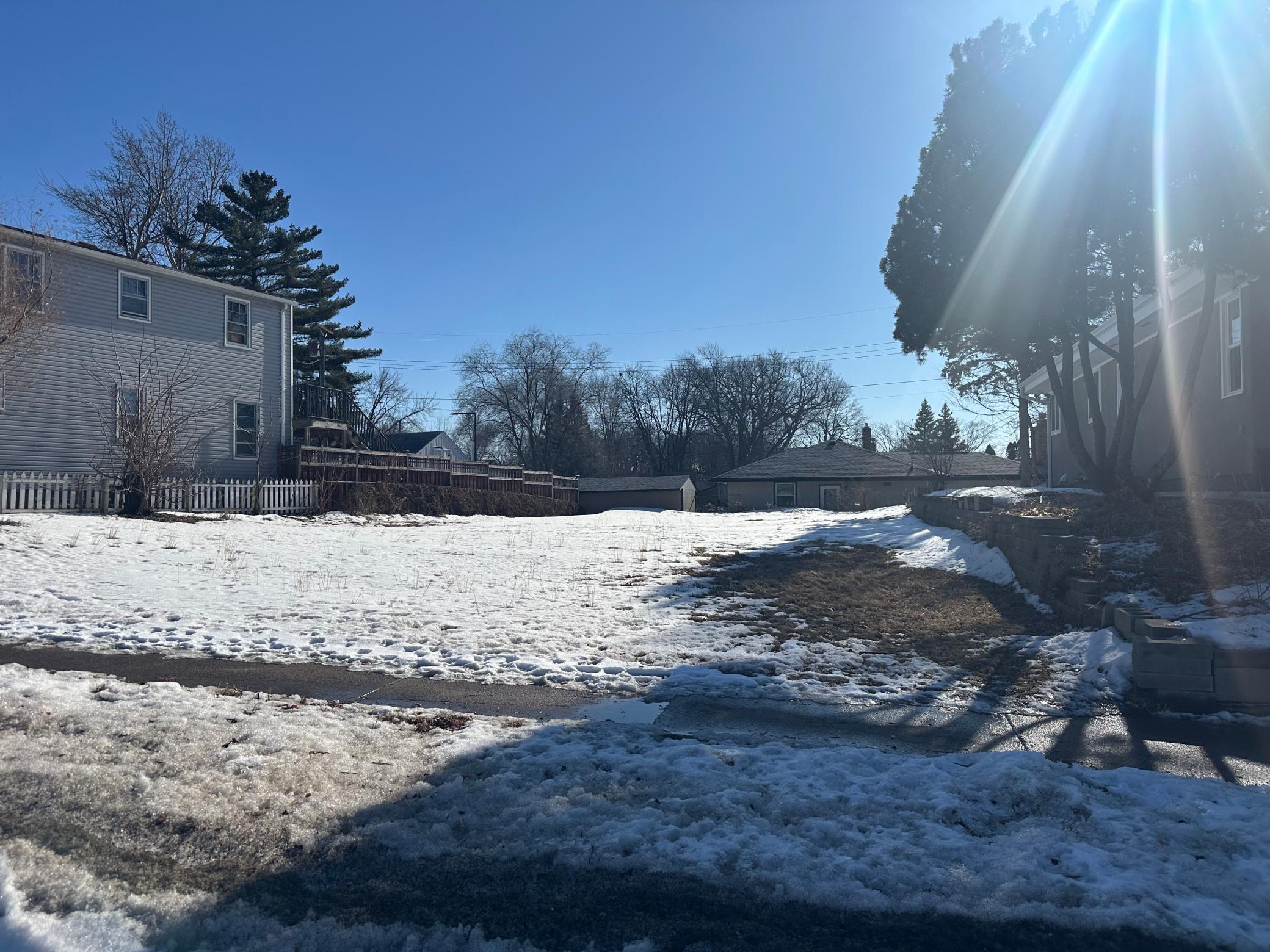 1954 Case Avenue E Saint Paul MN 55119