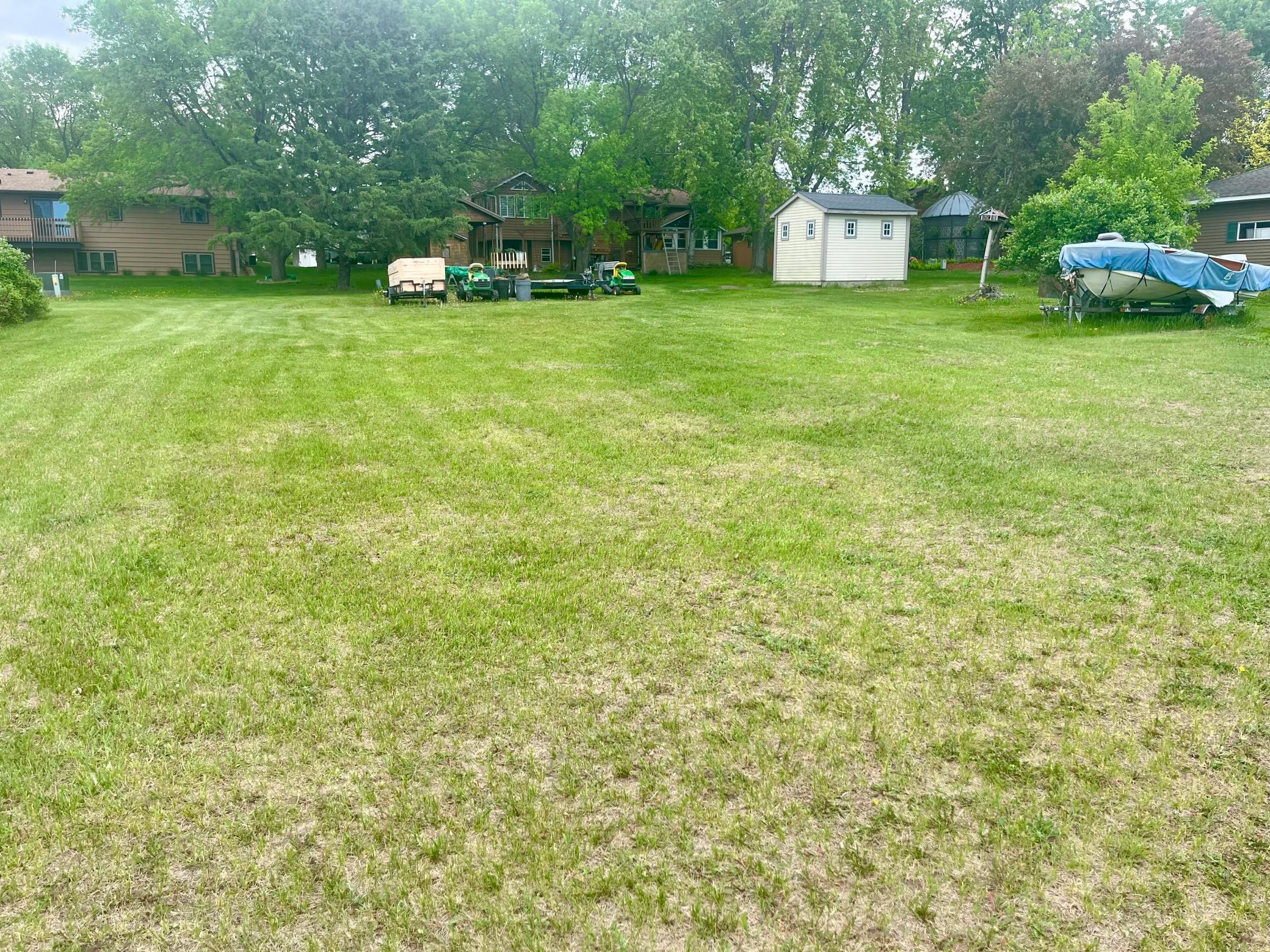 Tbd Quince Street New London MN 56273
