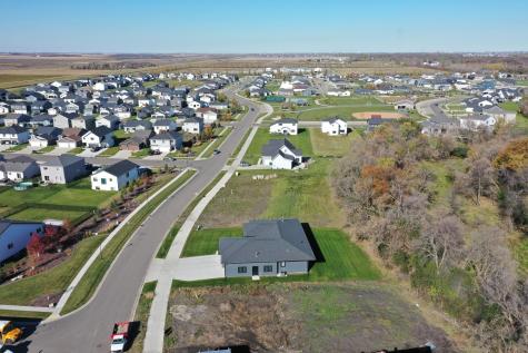 8916 Meadowlark Parkway Horace ND 58047