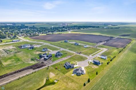784 5th Avenue N Casselton ND 58012