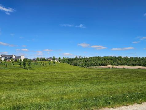 5249 8th Street SW Rochester MN 55902