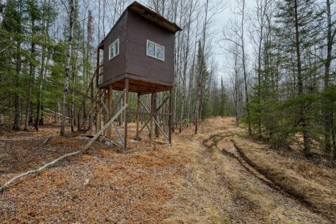 5303 Markham Road Makinen MN 55763
