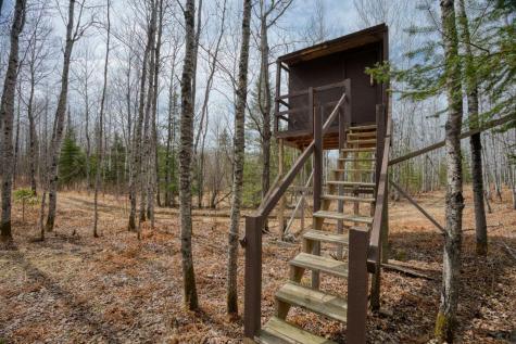 5303 Markham Road Makinen MN 55763