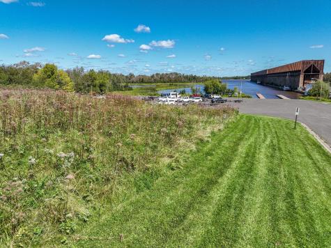 Xx 30th Avenue E Superior WI 54880