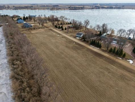 2 Lime Lake Drive Avoca MN 56114