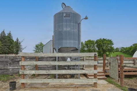9586 170th Street W Kilkenny MN 56052