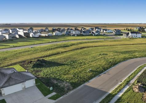 4817 4th Street S Moorhead MN 56560