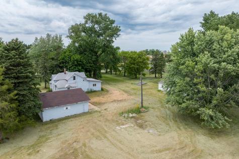 21529 586th Avenue Mankato MN 56001