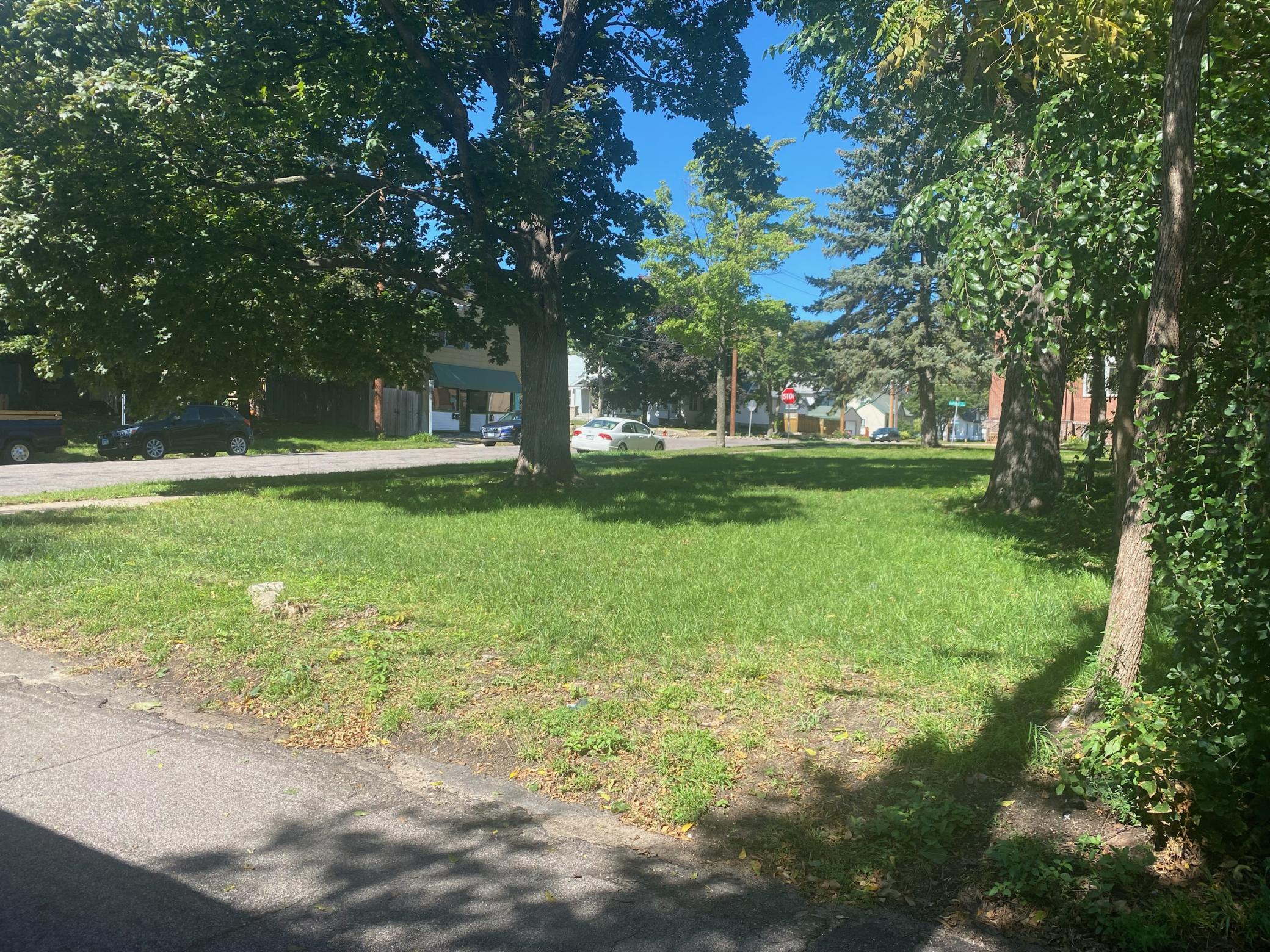 1698 Lafond Avenue Saint Paul MN 55104