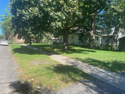 1698 Lafond Avenue Saint Paul MN 55104