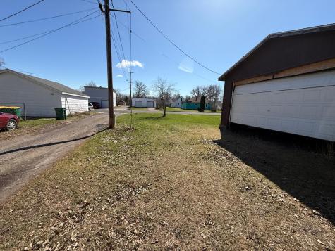 126 E Hibbing Avenue Keewatin MN 55753