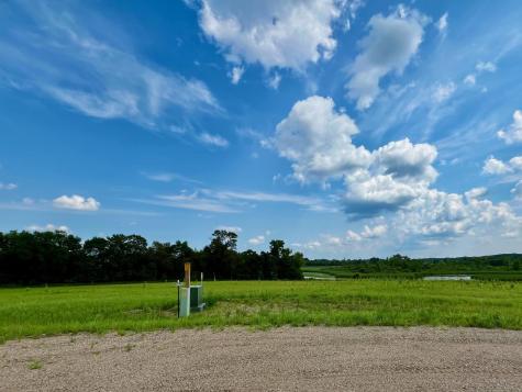 Lot 8 Block 1 River View Trail Pelican Rapids MN 56572