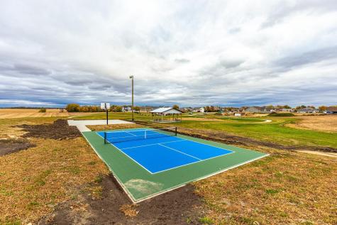 2516 Valley View Hawley MN 56549