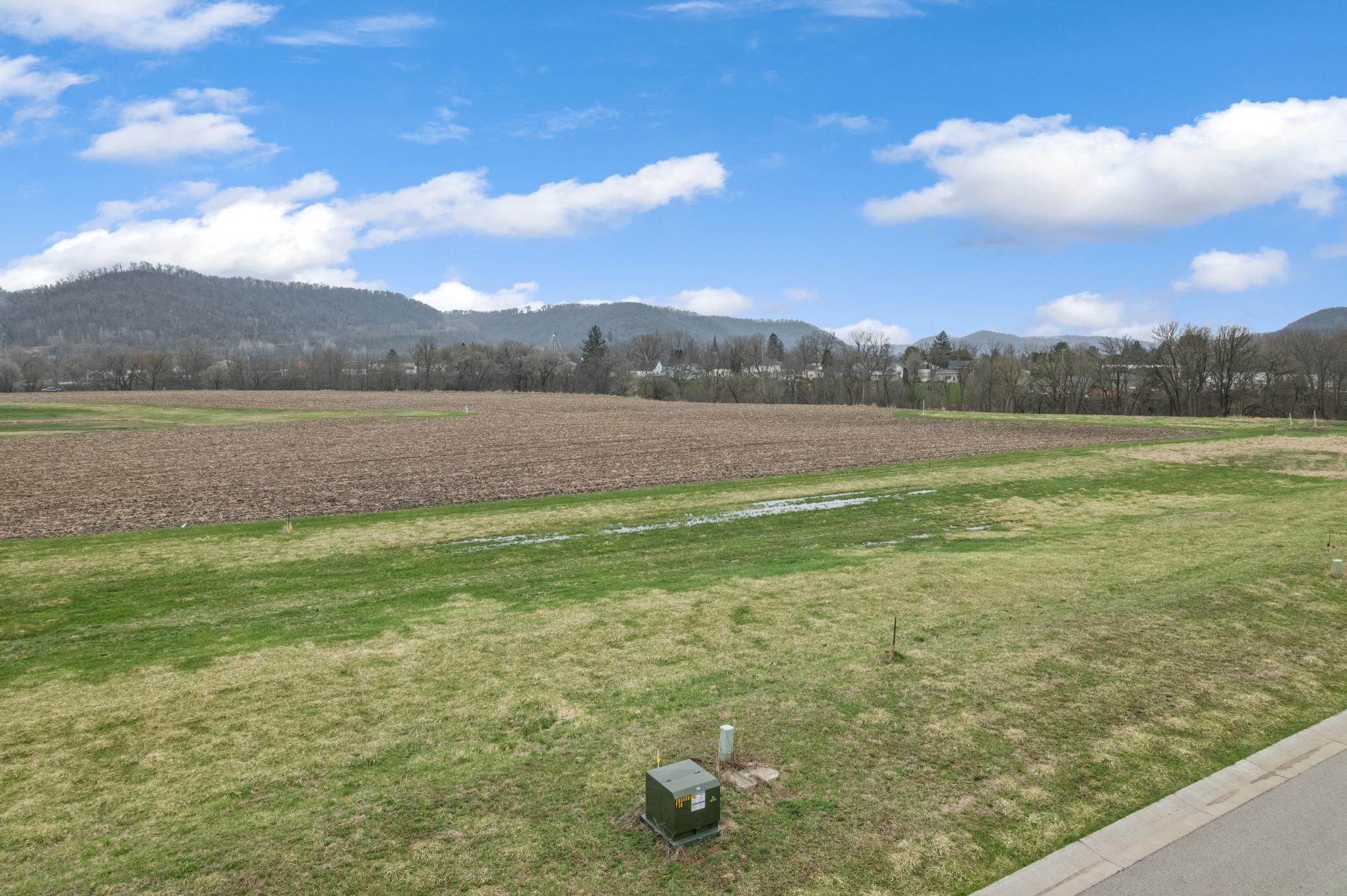 255 Pheasant Run Rollingstone MN 55959