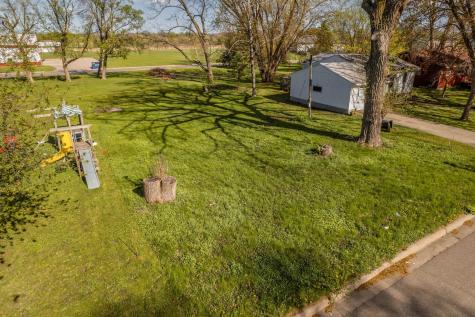 507 E 2nd Avenue Osakis MN 56360